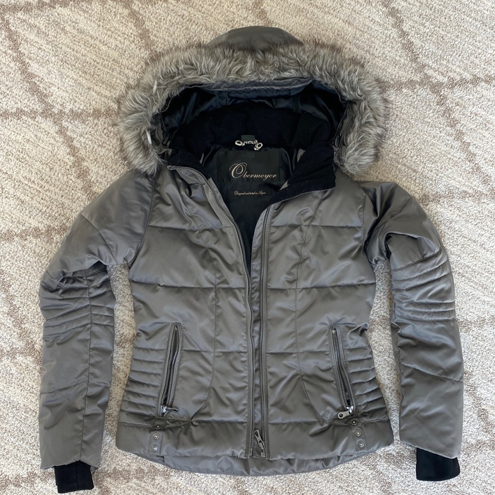 Obermeyer bombshell jacket, size 2, silver, grey slate color